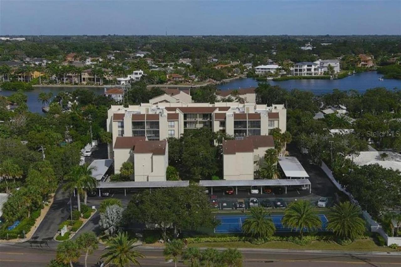 Siesta Key Escape Ground Floor Steps To Heated Pool And Free Trolley Lägenhet Exteriör bild